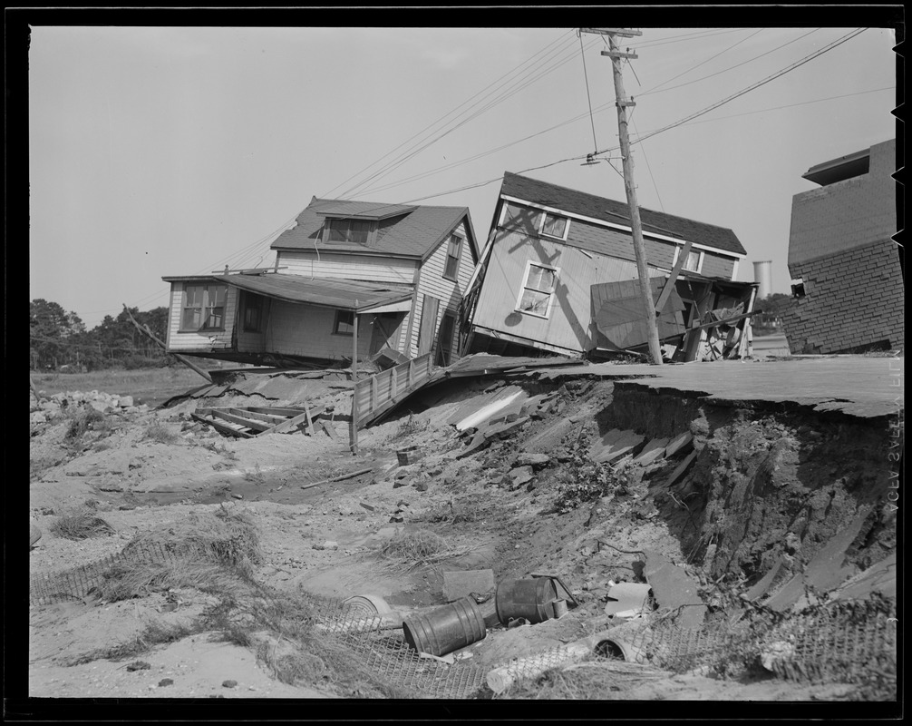 Tumbled houses, Hurricane of 38