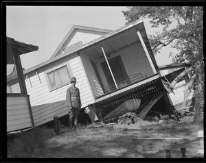Destroyed houses, Hurricane of 38