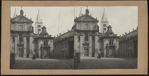 Praha Hradčany. Histor. Chrám sv. Jiří