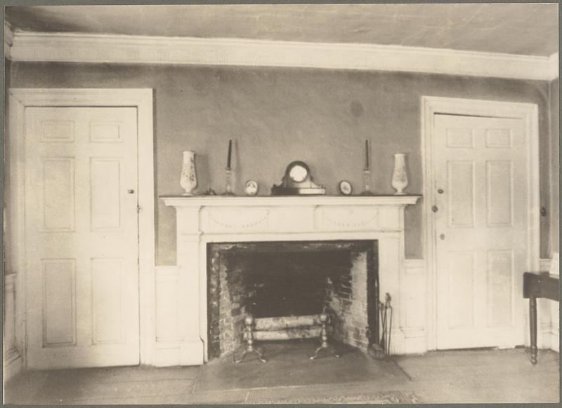 Boston, Hathaway-Worthen House, interior, fireplace