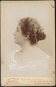 Minnie Sanders