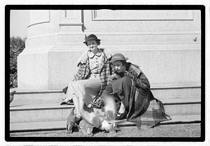 Models posing, Boston Common