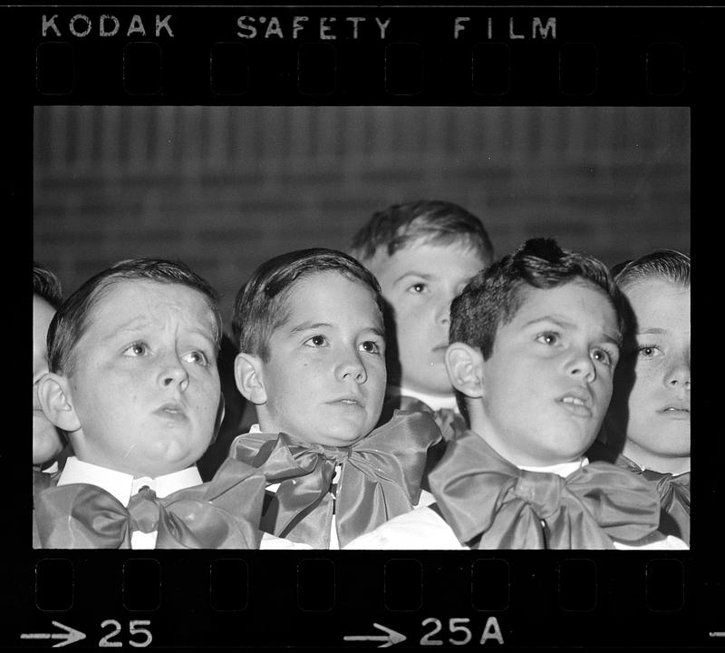 Catholic choirboys sing at City Hall Christmas service, Boston