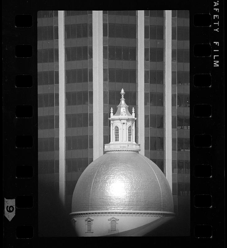 State House dome & McCormick Building (1,000mm lens), Boston