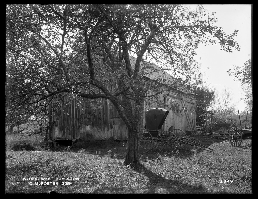 Wachusett Reservoir, C. M. Foster's barn, on the easterly side of Shrewsbury Street, from the northeast, West Boylston, Mass., Oct. 17, 1898