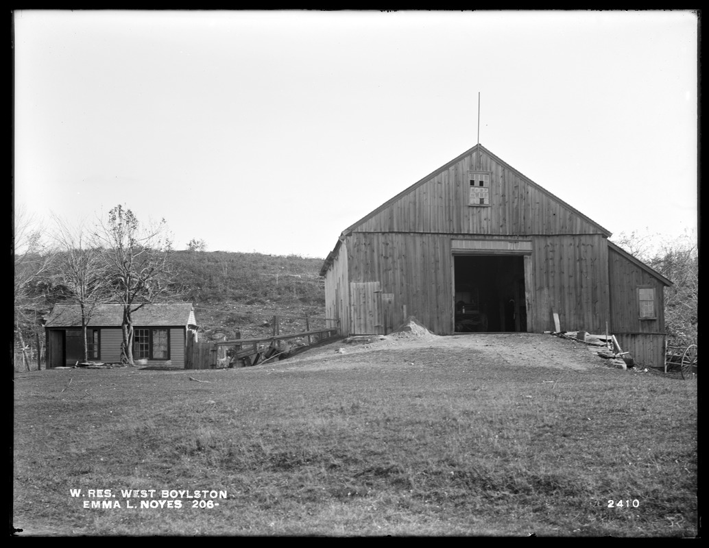 Wachusett Reservoir, Emma L. Noyes' barn, on the southerly side of Hartwell Street, from the northwest, West Boylston, Mass., Oct. 28, 1898