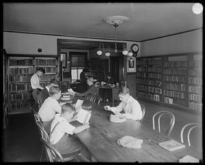 Orient Heights Branch, reading room