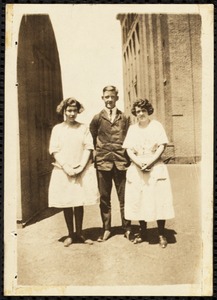 Office workers Am. Woolen on roof on Union St. on right Mable Bealtie