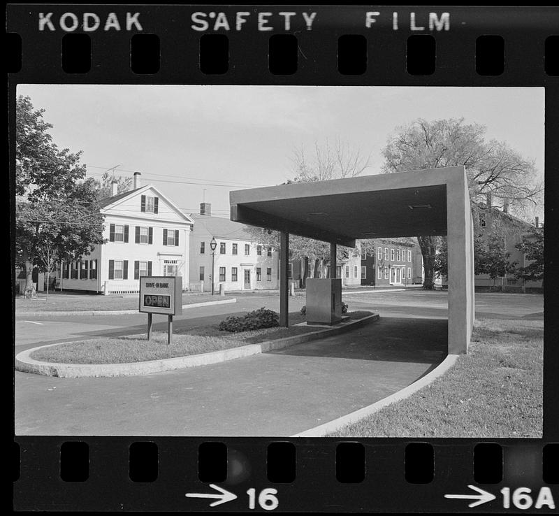 Newburyport banks