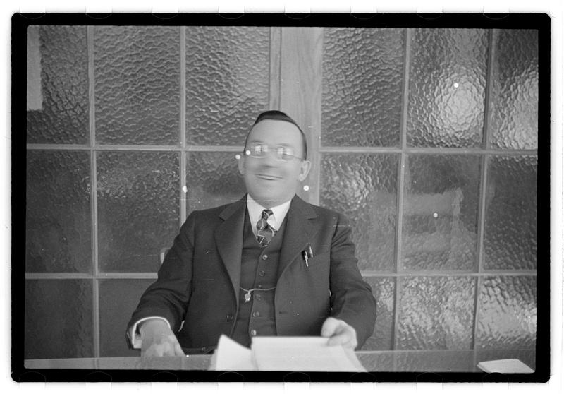 Mr. Jewett