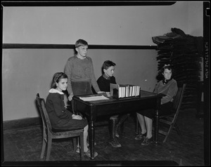 Chatham High School class officers, Edward Baker, Ellen Nickerson, Catherine Nickerson, Frances Edwards, Edmund Nickerson, Bernard Nickerson, William Farris, Irene Strong