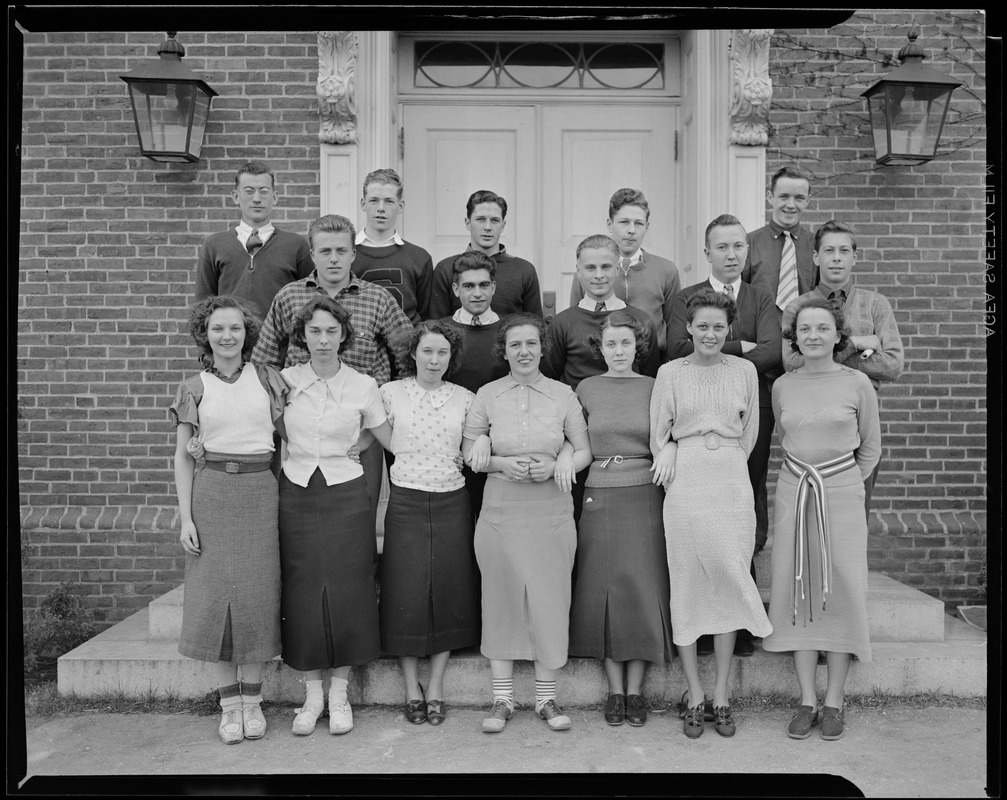 Sandwich High School Graduating Class Digital Commonwealth