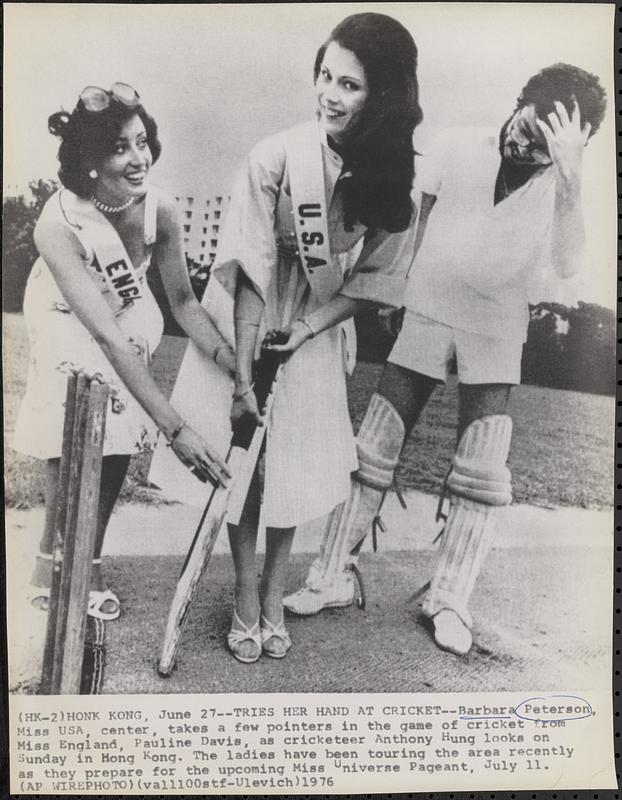 Tries her hand at cricket