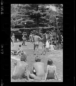 Volleyball at nudist convention, Assonet