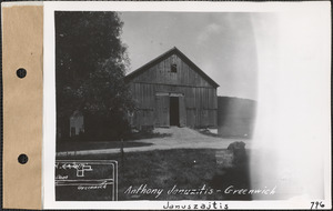 Anthony Januszajtis, barn, Greenwich, Mass., July 24, 1928