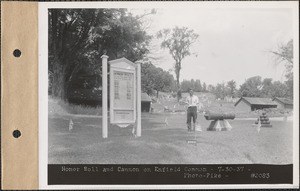 Honor roll and cannon on Enfield Common, Enfield, Mass., July 30, 1937
