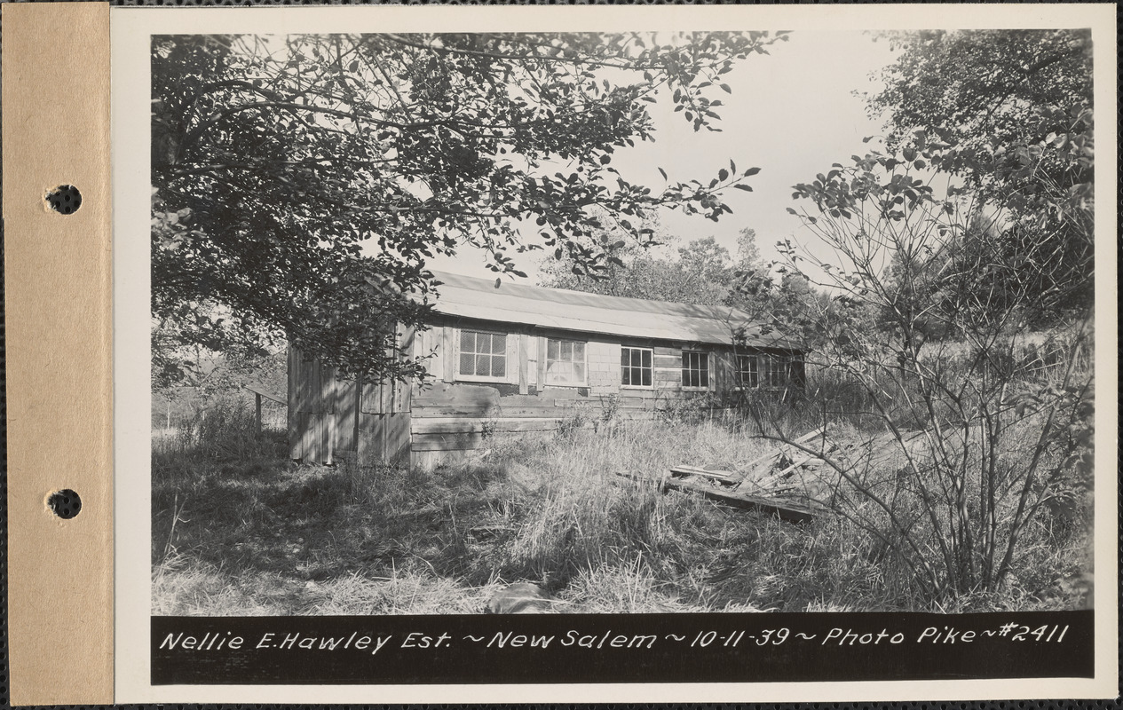 Nellie E. Hawley estate, chicken house, New Salem, Mass., Oct. 11, 1939