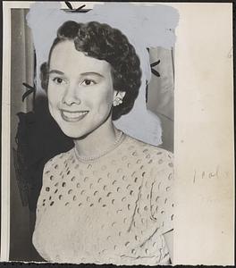 "Miss Airpower"