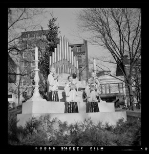 Statues of choir singers and organ, Boston Common