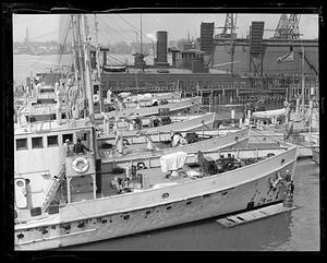 Coast guard ships, Navy Yard