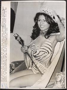 Puerto Rico girl dons Miss World crown