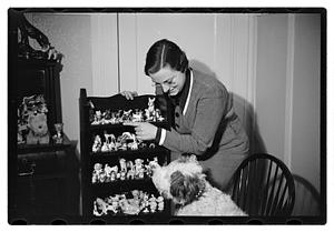 Miss Liddie A Livevey, collector of miniature dogs, 400, 1 live one