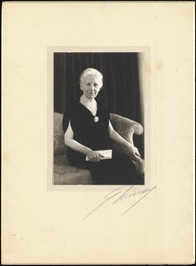 Helen Thomas Cooke portrait, seated on a sofa, c. 1939 (a)