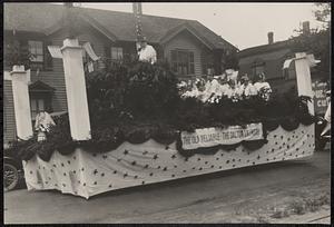 Parade, 1924