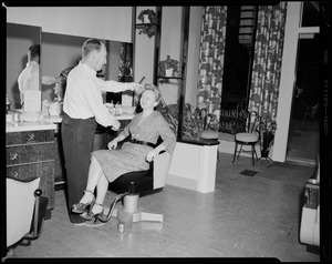 Mrs. Gene O. Taffet, Stasia, Stage Beauty Salon