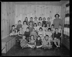 Fred Leonard Warren, Jr. Mayflower Wanderland. School room.