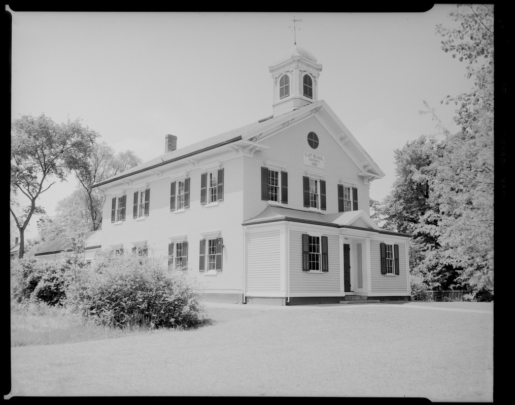 Eliot School, 1690. Eliot Street, Jamaica Plain. Elementary