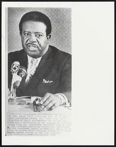 Comments on Ray Trial - The Rev. Ralph David Abernathy tell an Atlanta press conference Monday that James Earl Ray's admission of guilt strengthens his belief that there was a conspiracy in the slaying of Dr. Martin Luther King Jr. Abernathy succeeded King as head of the Southern Christian Leadership Conference. Ray was sentenced Monday in Memphis, Tenn., to 99 years in prison after pleading guilty to a first-degree murder charge in the King slaying.