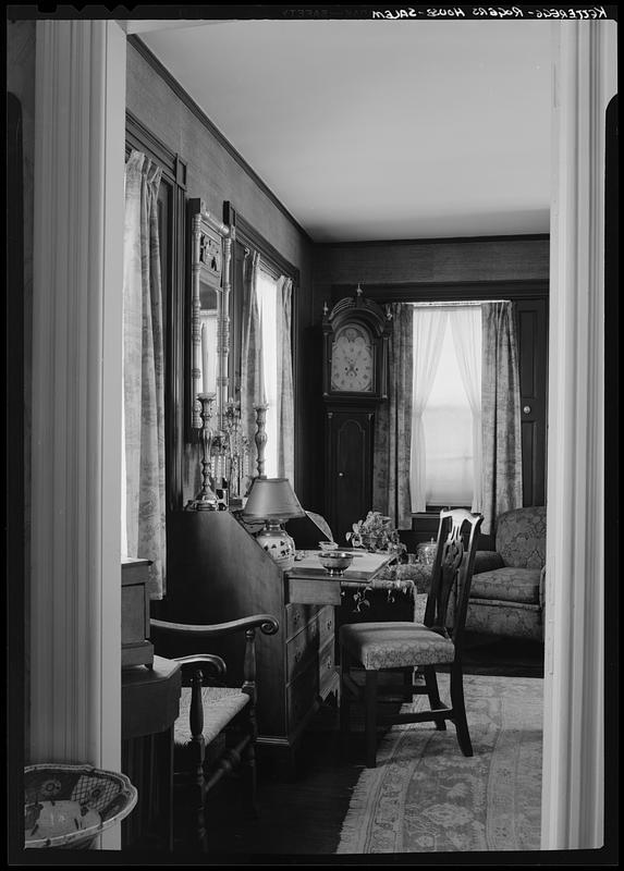 Kitterege-Rogers House, Salem: through a doorway