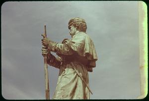 Civil War soldier statue