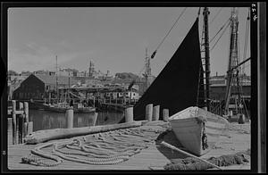 Studies in rope, Gloucester