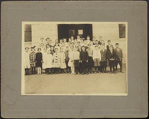 School children in front of Shattuck School