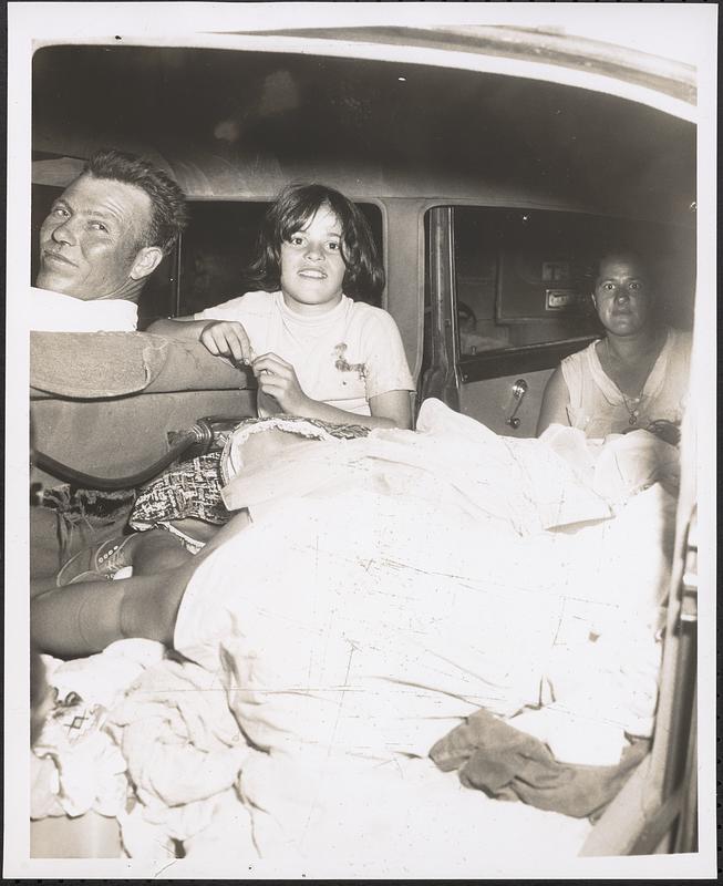 Living in car, 5 children, pregnant wife, and husband