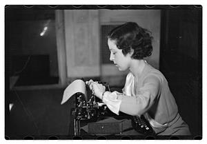Miss Mabel Goguem typewriter demonstration