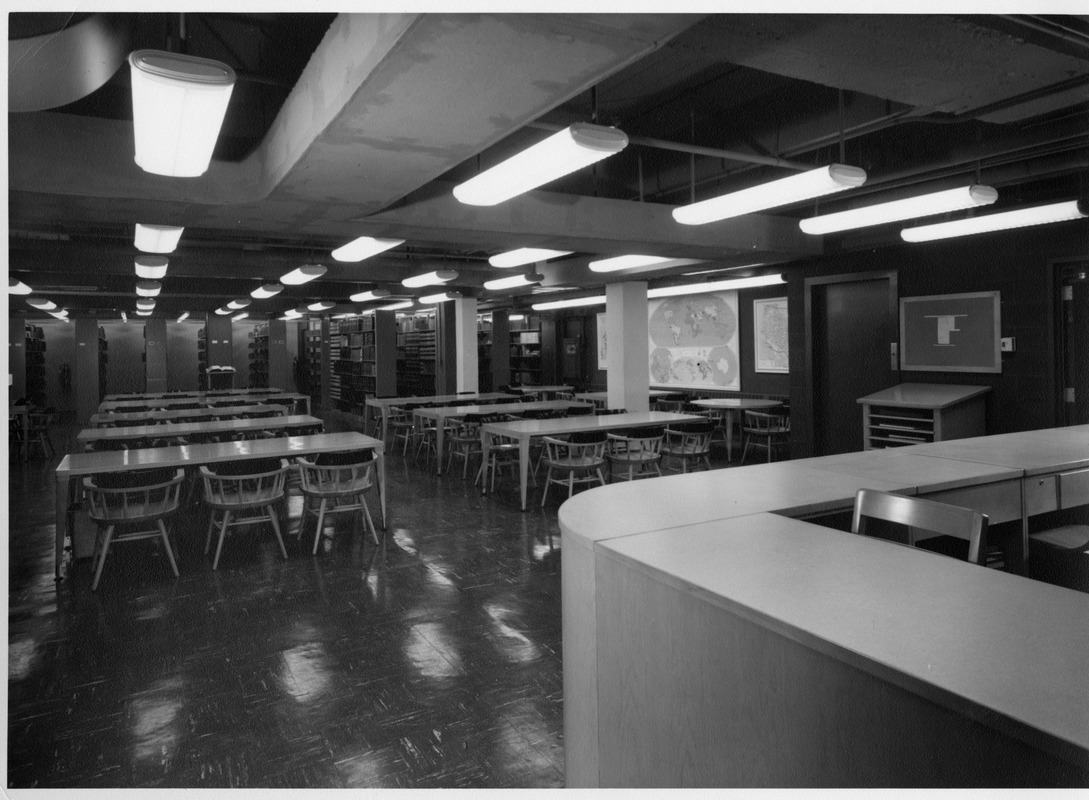 Unda Library Library interior, undated - Digital Commonwealth