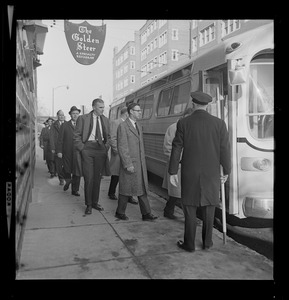 Members of Albert DeSalvo jury boarding a bus outside of The Golden Steer Restaurant