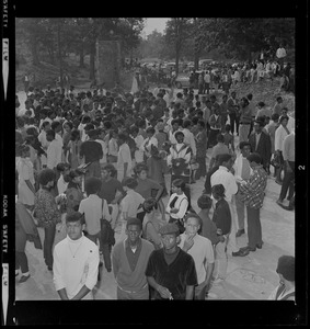 Group of people gathered in Franklin Park