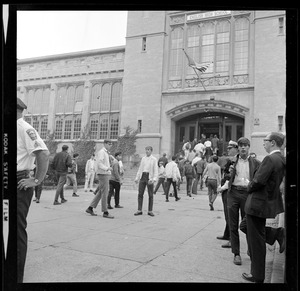 Students walking back into English High School