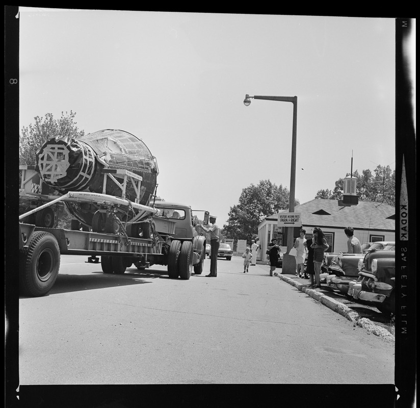 Truck with Gemini 9 arriving to Weymouth Naval Air Station