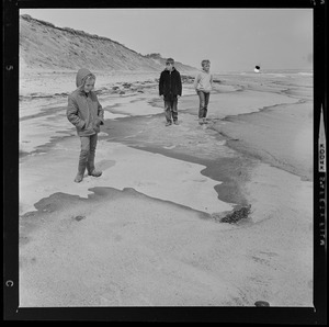 Children at Wellfleet beach