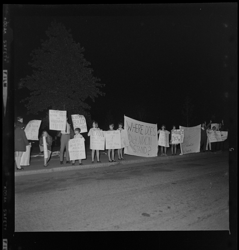 protesters-along-the-road-with-signs-digital-commonwealth