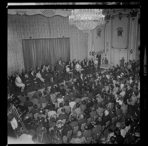 Presidential candidate Richard Nixon speaking to crowd at the Somerset Hotel