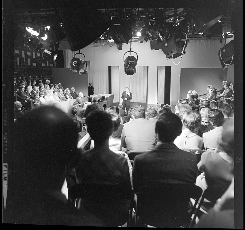 Presidential candidate Richard Nixon addresses audience in a television studio