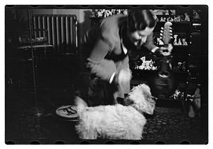 Miss Liddie A Livevey, collector of miniature dogs, 400, 1 live one