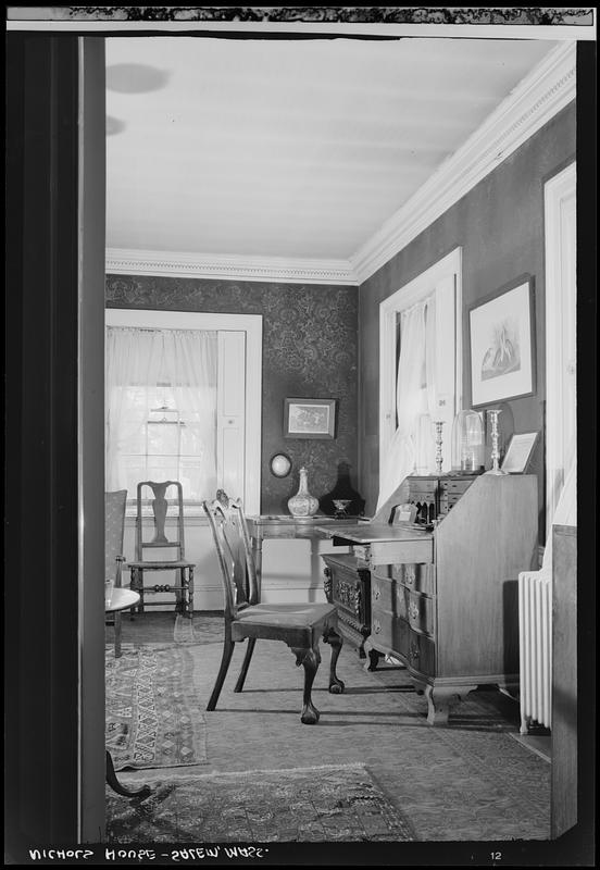 Nichols House, Salem: interior