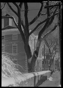 Marblehead, Lee Mansion and trees